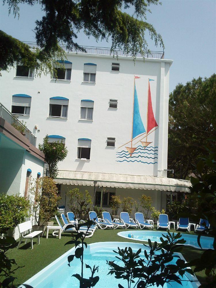 Manzoni Hotel Lido di Jesolo