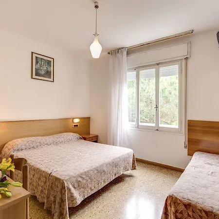 Hotel Manzoni Lido di Jesolo Room photo